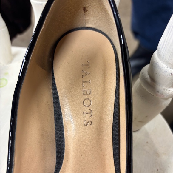 Talbots Kitten Heel Pumps - Picture 5 of 6